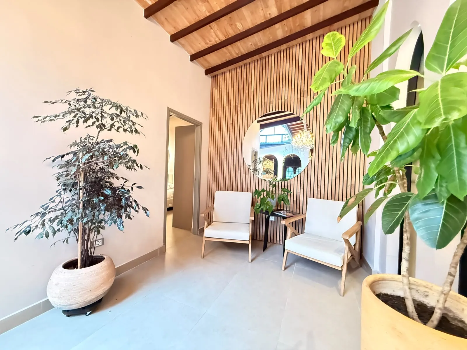 Luxury Laureles Independent House — view 10