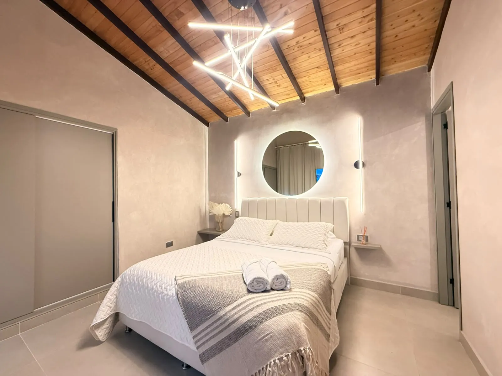Luxury Laureles Independent House — view 19